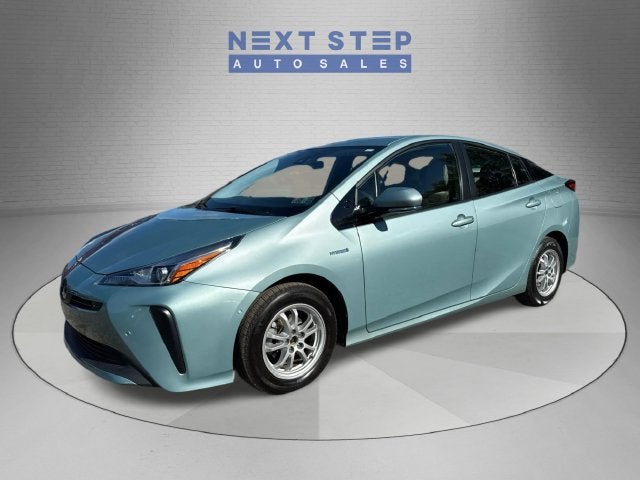 2020 Toyota Prius LE