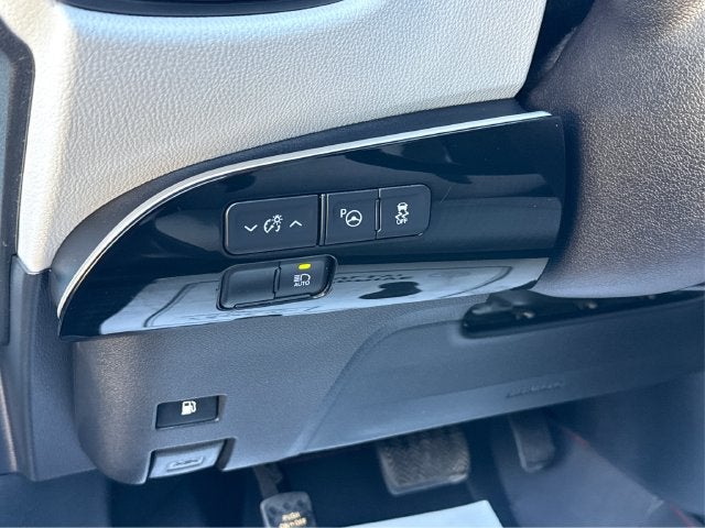 2020 Toyota Prius LE