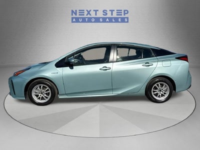 2020 Toyota Prius LE