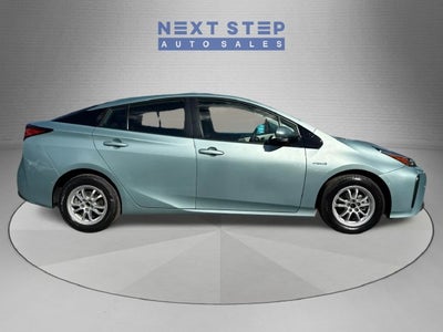 2020 Toyota Prius LE