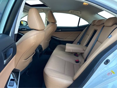 2018 Lexus IS 300