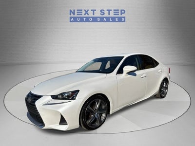 2018 Lexus IS 300