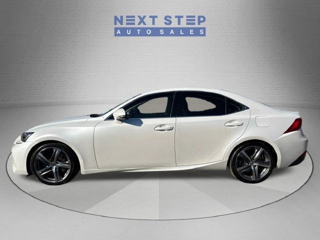 2018 Lexus IS 300