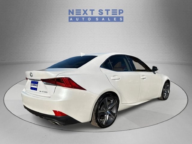 2018 Lexus IS 300