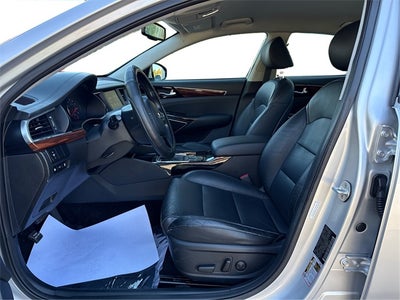 2017 Kia Cadenza Premium