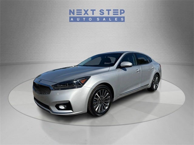 2017 Kia Cadenza Premium