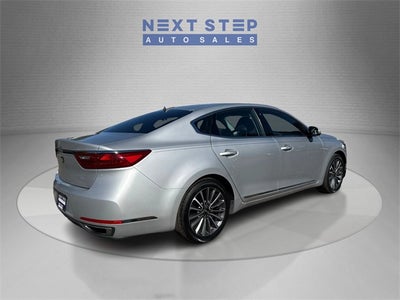 2017 Kia Cadenza Premium