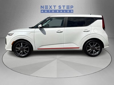 2022 Kia Soul GT-Line