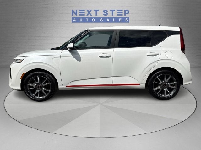 2022 Kia Soul GT-Line