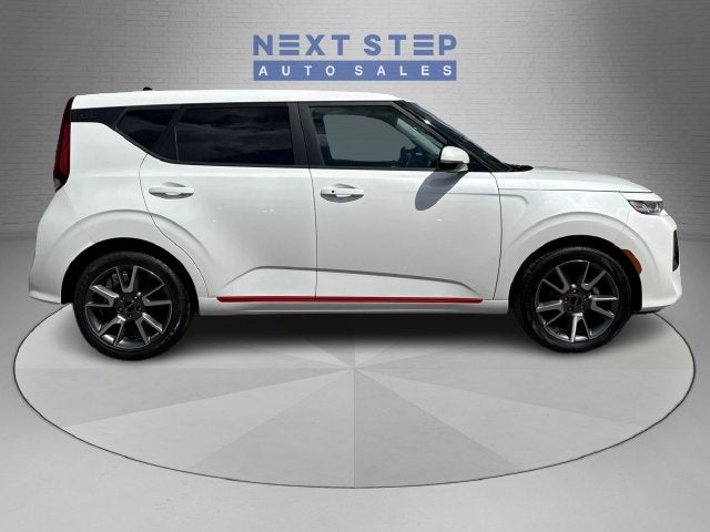 2022 Kia Soul GT-Line