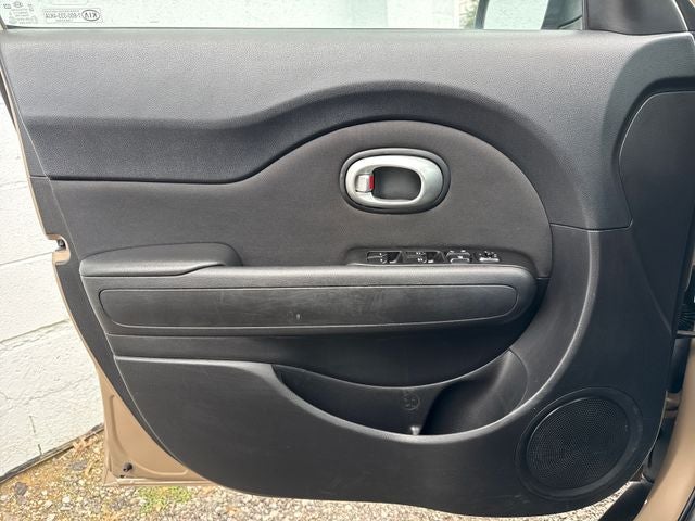 2014 Kia Soul Base