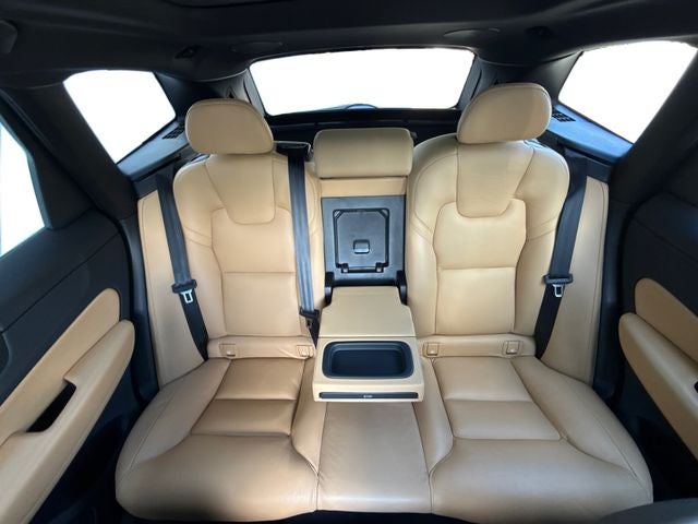 2019 Volvo XC60 T5 Momentum