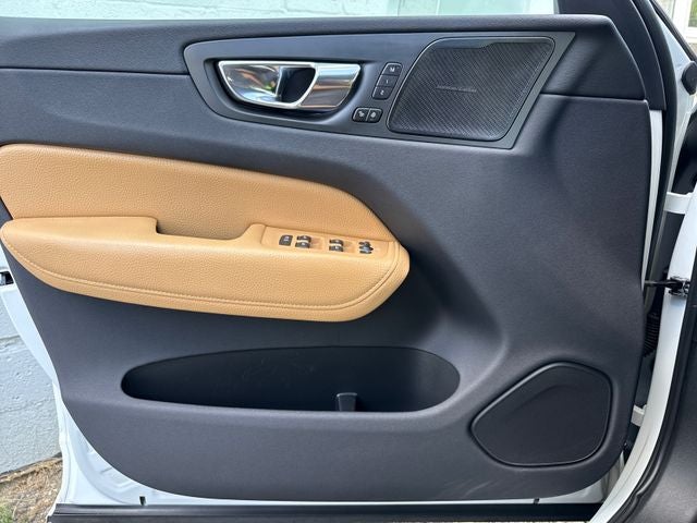 2019 Volvo XC60 T5 Momentum