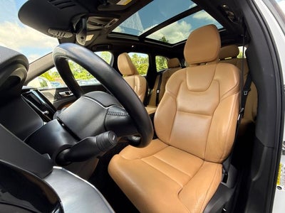 2019 Volvo XC60 T5 Momentum