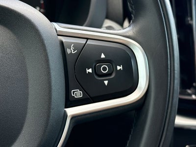 2019 Volvo XC60 T5 Momentum