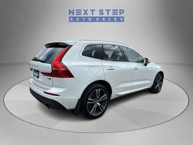 2019 Volvo XC60 T5 Momentum