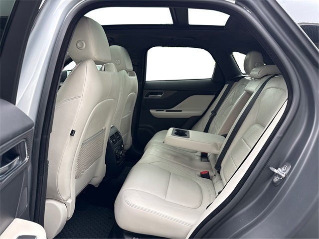 2017 Jaguar F-PACE First Edition