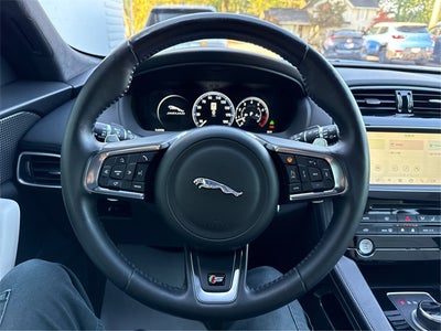2017 Jaguar F-PACE First Edition
