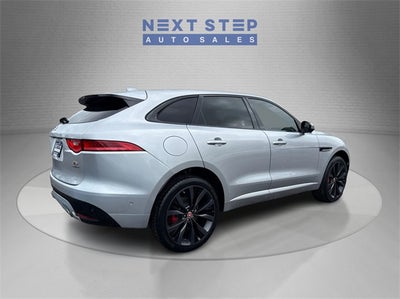 2017 Jaguar F-PACE First Edition