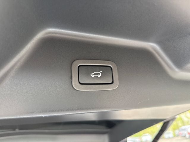 2015 Land Rover Range Rover 5.0L V8 Supercharged LWB