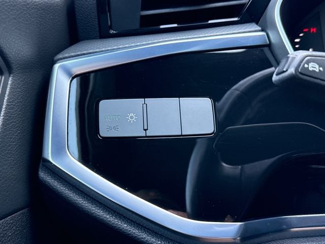 2021 Audi Q3 Premium quattro