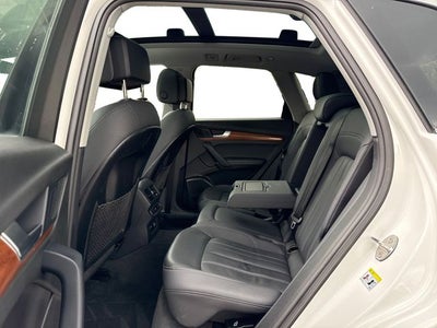 2023 Audi Q5 45 S line Premium quattro