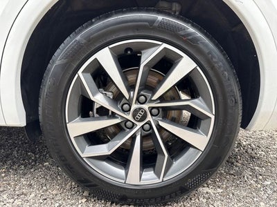 2023 Audi Q5 45 S line Premium quattro