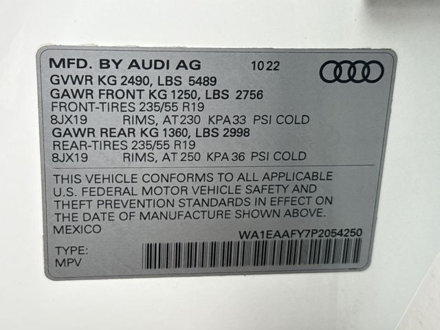 2023 Audi Q5 45 S line Premium quattro