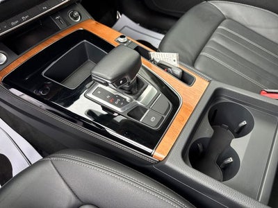 2023 Audi Q5 45 S line Premium quattro