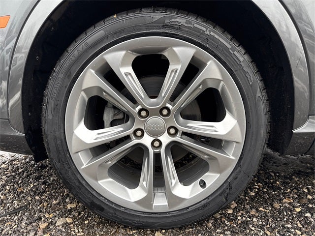 2018 Audi Q3 2.0T Premium Plus quattro