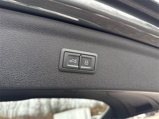 2018 Audi Q3 2.0T Premium Plus quattro