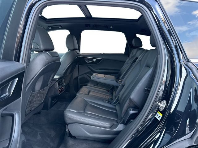 2021 Audi Q7 55 Prestige quattro