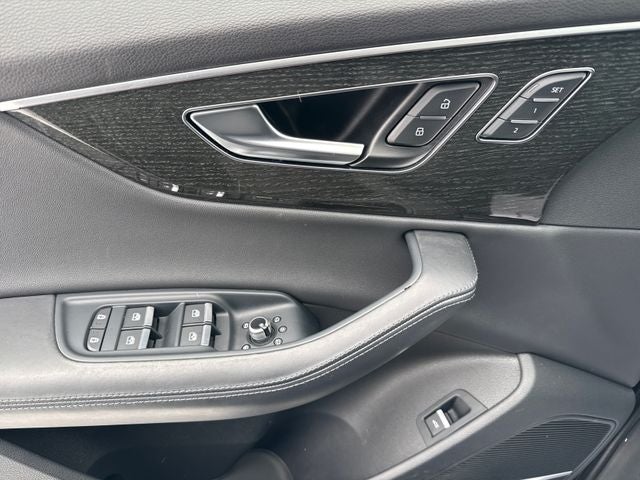 2021 Audi Q7 55 Prestige quattro