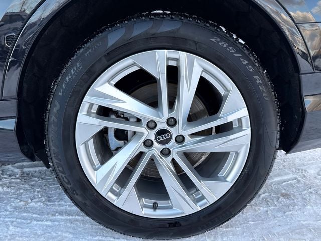 2021 Audi Q7 55 Prestige quattro