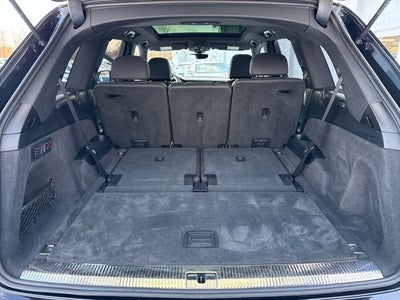 2021 Audi Q7 55 Prestige quattro