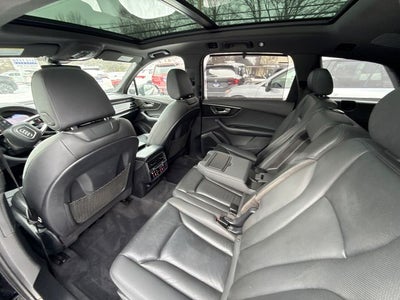 2021 Audi Q7 55 Prestige quattro