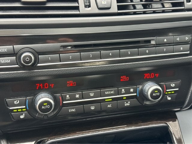 2015 BMW 5 Series 528i xDrive
