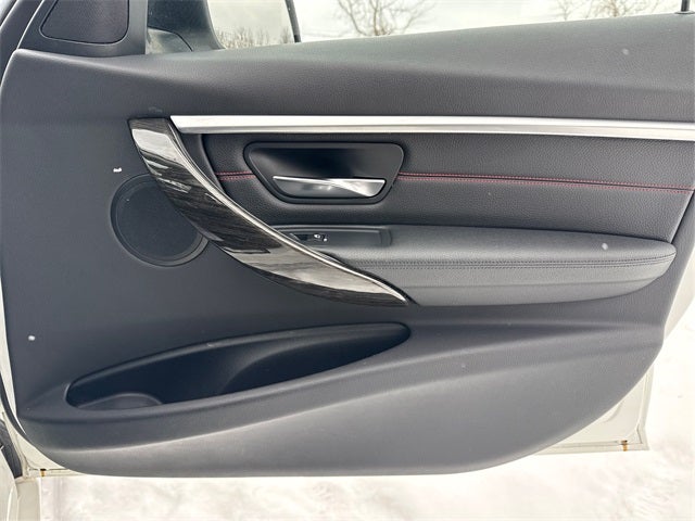 2017 BMW 3 Series 330i xDrive