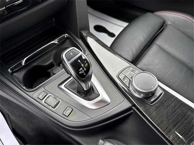 2017 BMW 3 Series 330i xDrive