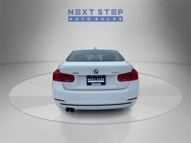 2017 BMW 3 Series 330i xDrive