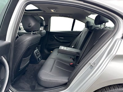 2018 BMW 3 Series 320i xDrive