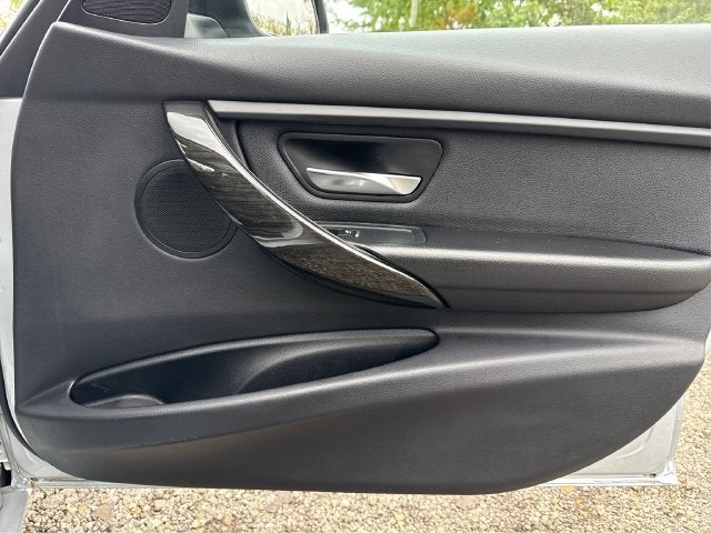 2018 BMW 3 Series 320i xDrive