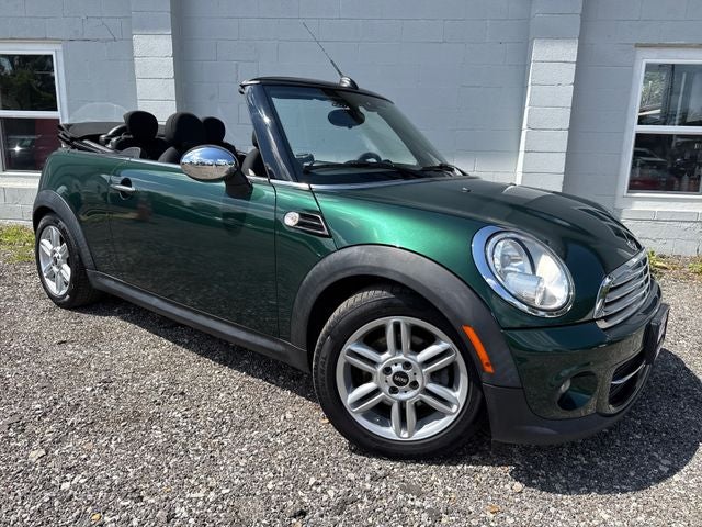 2015 MINI Cooper Base