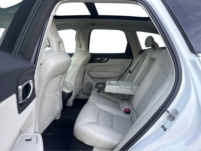 2018 Volvo XC60 T5 Momentum