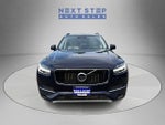 2017 Volvo XC90 T6 Momentum