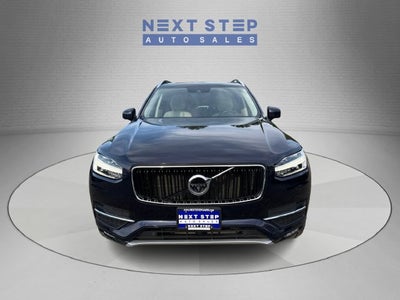 2017 Volvo XC90 T6 Momentum