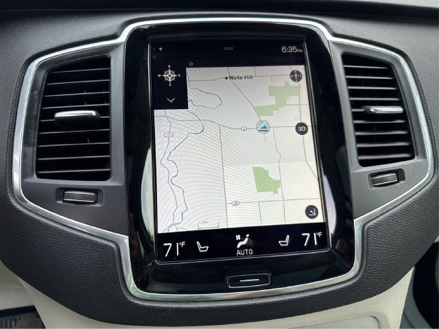 2017 Volvo XC90 T6 Momentum