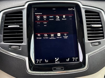 2017 Volvo XC90 T6 Momentum