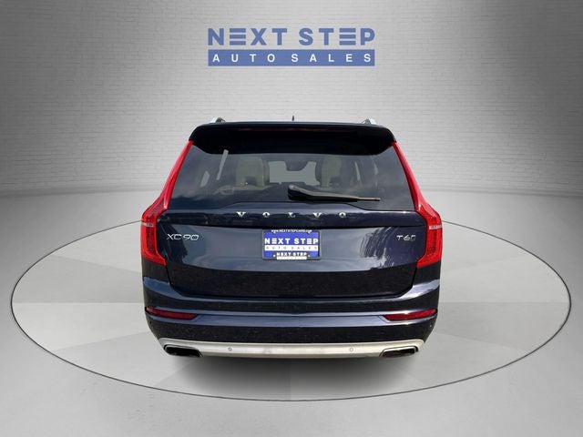 2017 Volvo XC90 T6 Momentum